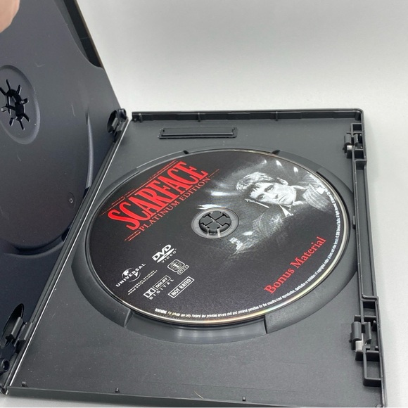 Scarface (DVD, 2006, 2-Disc Platinum Edition) Al Pacino Digitally Enhanced Audio - Picture 4 of 7